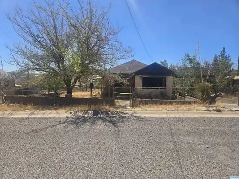 1005 Blackhawk Street, Bayard, NM 88061