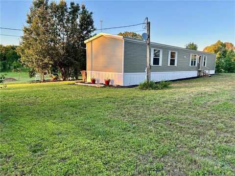 34 Cecil RD, Morrilton, AR 72811