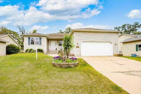 1229 W Blooming Field Drive, Whitewater, WI 53190