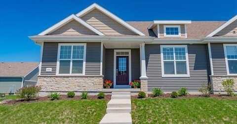 660 Hillcrest Drive, Waunakee, WI 53597