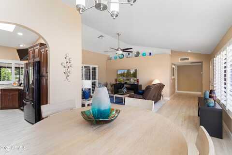 13635 W GEMSTONE Drive, Sun City West, AZ 85375