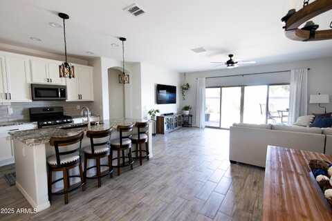 1364 W SPINE TREE Avenue, Queen Creek, AZ 85140