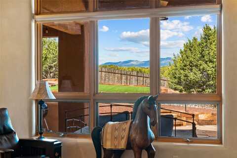 2 Tierra Grande, Santa Fe, NM 87506