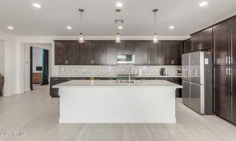 25601 N 140TH Lane, Surprise, AZ 85387