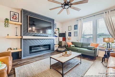Black Balsam, SEGUIN, TX 78155