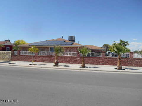 Spotted Horse, EL PASO, TX 79936