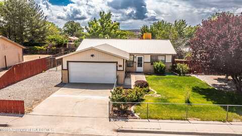 306 LA BELLE Avenue, Farmington, NM 87401