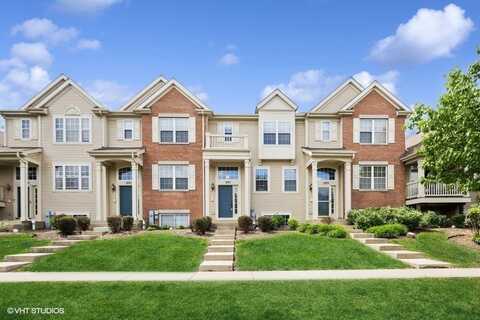 897 Clover Lane, Pingree Grove, IL 60140