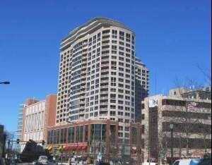807 DAVIS Street, Evanston, IL 60201