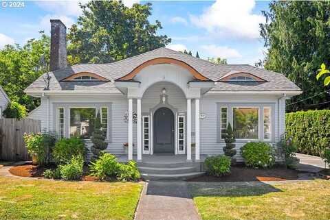 Ash, FOREST GROVE, OR 97116