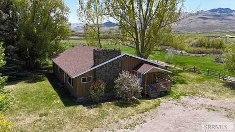 11 Valley Road, Ellis, ID 83235