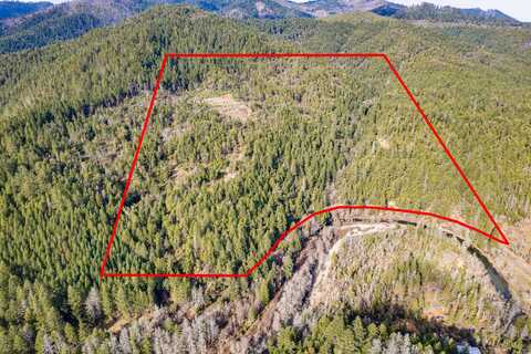 11000 Lower Grave Creek Road, Wolf Creek, OR 97497