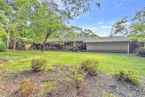 7 Hearthstone Lane, Landrum, SC 29356