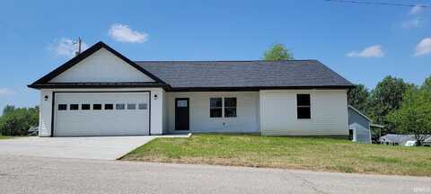 377 N 3rd Street, Montgomery, IN 47558