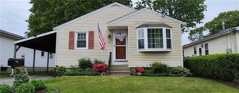 136 Oak Crest Drive, East Providence, RI 02915