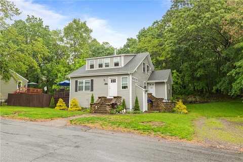 27 Aberdeen Street, West Warwick, RI 02893