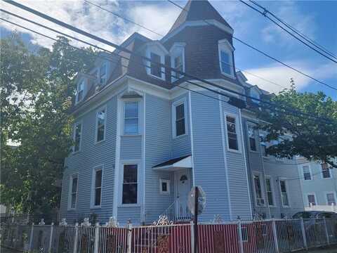 95 Congress Avenue, Providence, RI 02907