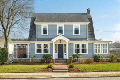 15 Rosewood Avenue, Cranston, RI 02905
