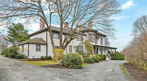 46 Chastellux Avenue, Newport, RI 02840