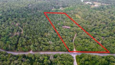 12744 Hunters Creek Road, College Station, TX 77845