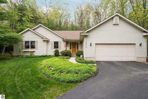 4611 Audubon Drive, Traverse City, MI 49686