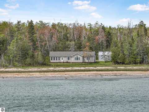 21495 US-23, Millersburg, MI 49759