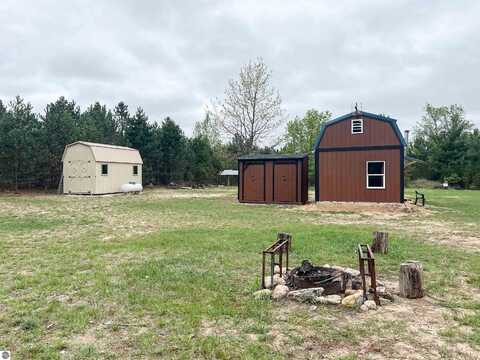 3633 E 16 Road, Manton, MI 49663