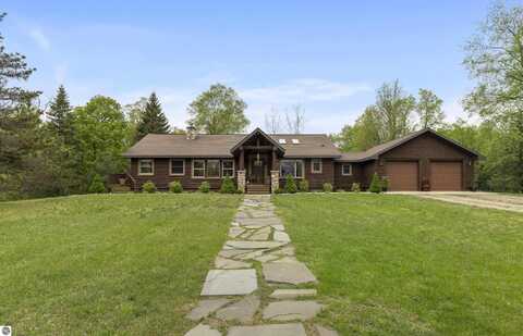 3791 Nostwick Road, Thompsonville, MI 49683