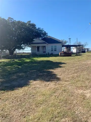 Ledge Stone Ln, Blanket, TX 76432