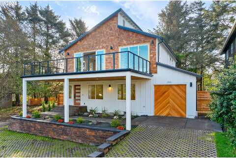W 1St St, CannonBeach, OR 97110