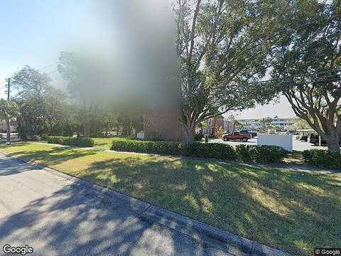 82Nd, SAINT PETERSBURG, FL 33702