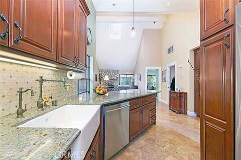 S Via El Modena #2, Orange, CA 92869