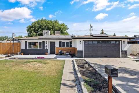3746 W Cambridge Avenue, Visalia, CA 93277
