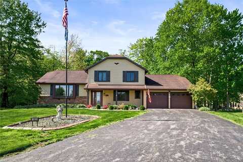 105 Hidden Spring Circle, Greece, NY 14616