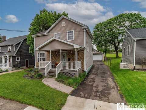 33 Gwendolin Avenue, Jamestown, NY 14701