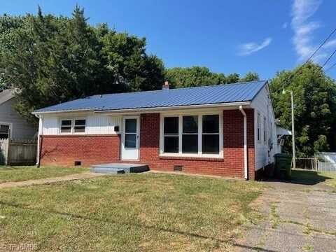 3 Martin Luther King Jr Boulevard, Lexington, NC 27292