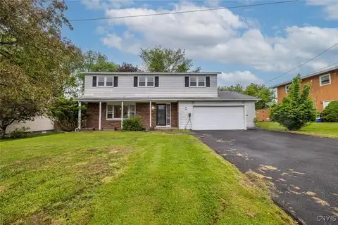 7634 Anne Terrace, Clay, NY 13212
