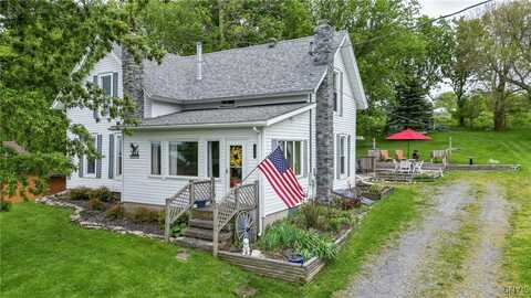 13408 County Route 123, Henderson, NY 13651