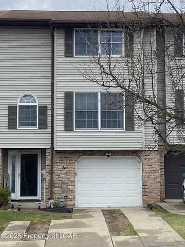 Flood Drive, Beach Haven, PA 18702