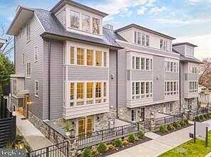 Shawnee St, PHILADELPHIA, PA 19118