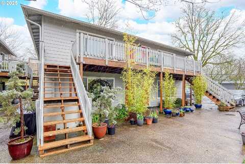 N Burlington Ave #3, Portland, OR 97203