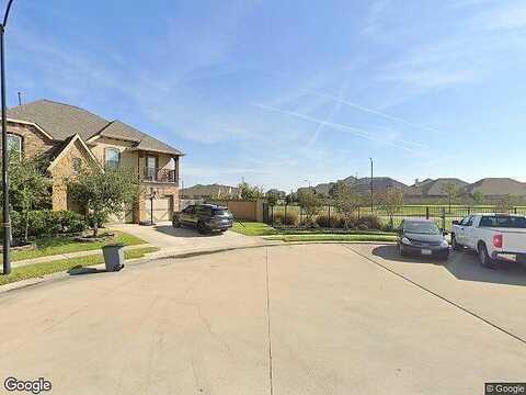 Shore Arbor Ln, Katy, TX 77493