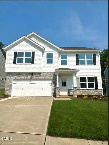 809 Comice Pear Way, Willow Springs, NC 27592