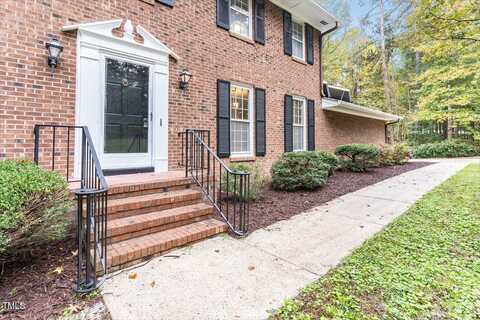 6824 Branton Drive, Cary, NC 27519