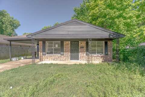 325 S 12th St, West Memphis, AR 72301