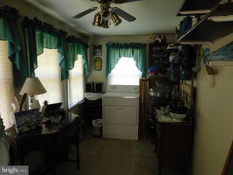 2478 S ROUTE 35, EAST WATERFORD, PA 17021