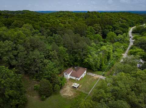 1204 N Long Hollow Road, Chickamauga, GA 30707