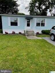 14 CANTERBURY COURT, EASTON, PA 18040
