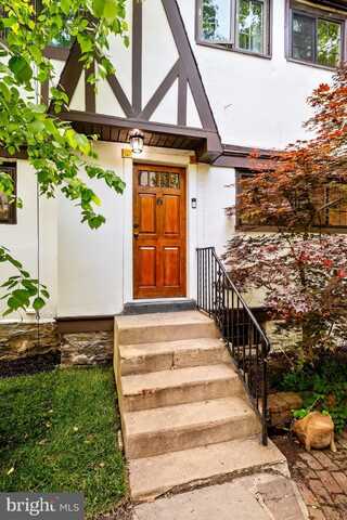 6 BALWYN PLACE, BALA CYNWYD, PA 19004