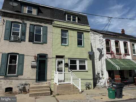 923 BLUNSTON STREET, COLUMBIA, PA 17512